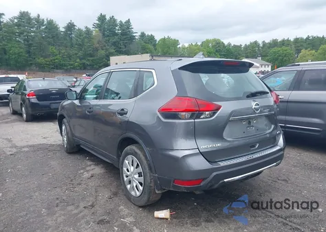 2017 Nissan Rogue S z USA, uszkodzony, nr VIN 5N1AT2MV6HC797681